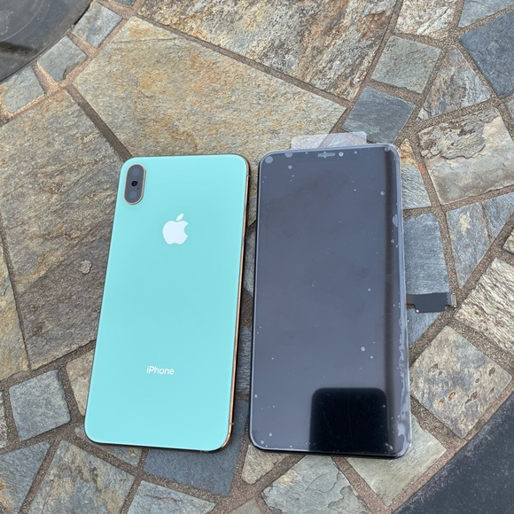 iPhone XS Max Front Screen + Teal iPhone Back Glass Housing